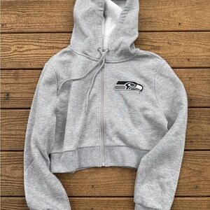 Seattle Seahawks Gray Cropped full zip Hoodie with Logo medium